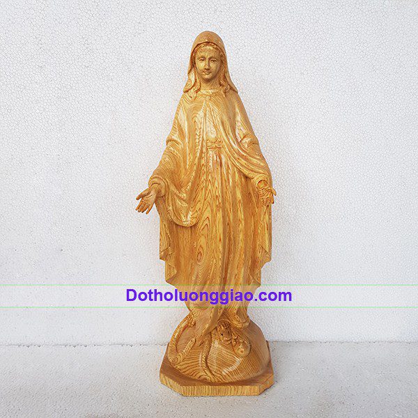 tuong-go-duc-me-ban-on-40cm