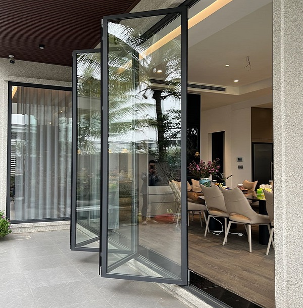 cửa xếp gấp hệ slim