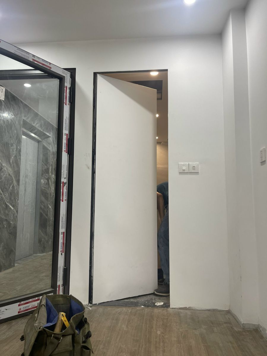 Tính năng và ứng dụng của cửa giấu khuôn giá cực hấp dẫn